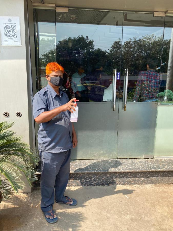 Hotel Hometown Near Us Embassy Bkc مومباي المظهر الخارجي الصورة